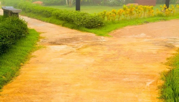 seçim kavramı. Crossroads siil iki yolla