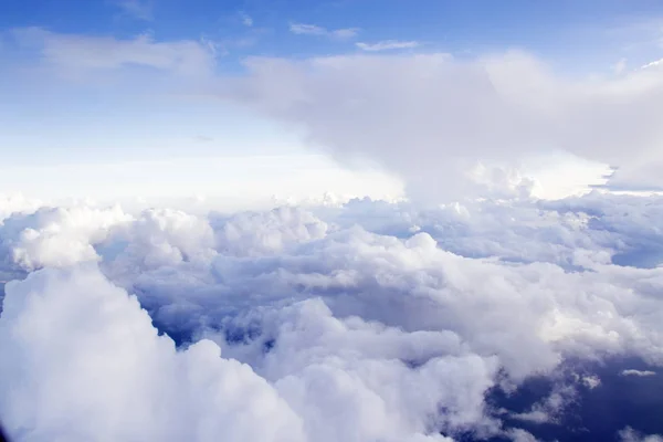 空の上雲の形成 — ストック写真