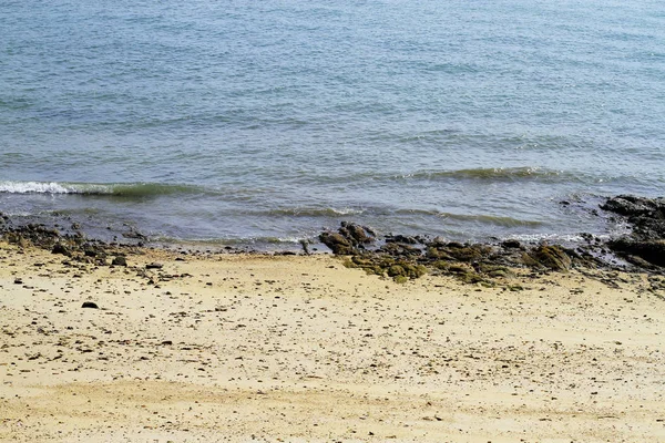 Pedras Praia Arenosa — Fotografia de Stock