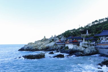 Güney Kore Busan 'daki Haedong Yonggungsa Tapınağı