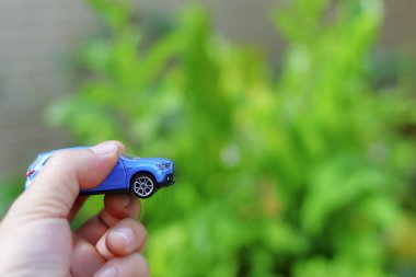 El, ulaşım kavramı, sigorta kavramı küçük araba