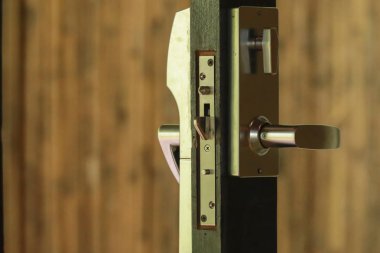 Kapı anahtarı kapatalım