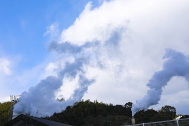 Bulunan Beppu, Oita, Kyushu, Japonya yerden dışarı-in sıcak buhar
