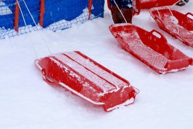 kar, Gala Yuzawa.Japan oynamak için kırmızı kızak