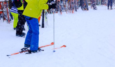 Kayakçı ayak Bacaklar bir kayakçı freerider yakın s kadar bacaklar kadar yakın