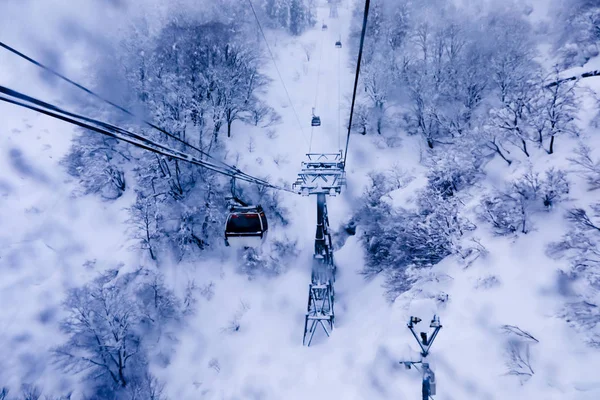 Cable car Sky on Snow mountain at Gala Yuzawa , Japan — Stock Photo, Image