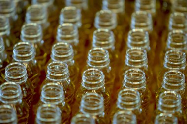 plastik şişe ve şişe boyun, seçilen odak