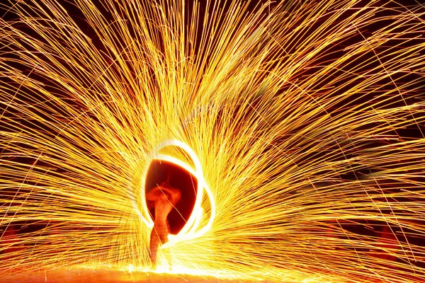 Goldenes Feuerwerk Langzeitbelichtung — Stockfoto