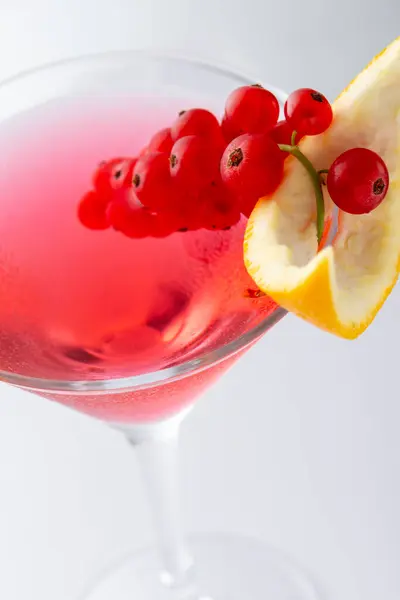 Detail Cosmopolitan Cocktail Vodka Triple Sec Cranberry Juice Freshly Squeezed — Stock Photo, Image