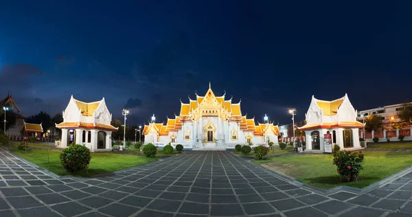 Wat Benjamaborphit Dusitvanaram Templo Mármol Crepúsculo Bangkok Tailandia —  Fotos de Stock