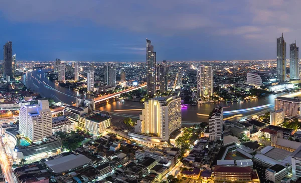 Vue Panoramique Courbé Rivière Chao Phraya Dans Centre Ville Bangkok — Photo