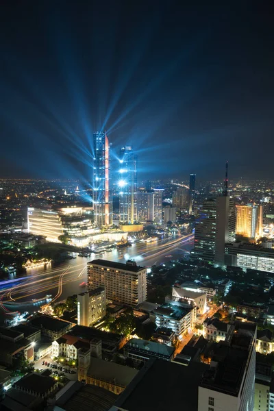 Vista Panorâmica Rio Chao Phraya Centro Cidade Bangkok Durante Crepúsculo — Fotografia de Stock
