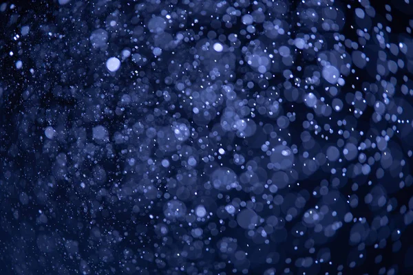Keskittynyt Sininen glitter abstrakti joulun tausta — kuvapankkivalokuva