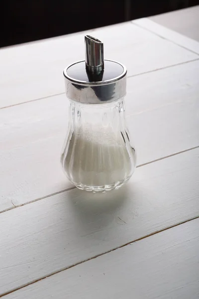 Bacia Açúcar Uma Mesa Cozinha Madeira Branca — Fotografia de Stock