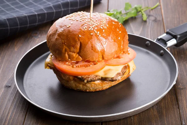 Hamburger Served Small Frying Pan Wooden Table — Stock Photo, Image