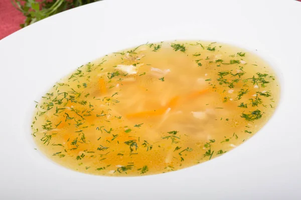 Sopa de pollo amarillo servido con puerro —  Fotos de Stock