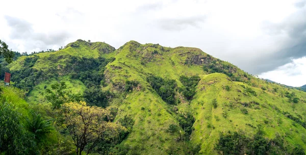 Paisagem Montanha Incrível Com Céu Nublado Ella Sri Lanka — Fotografia de Stock