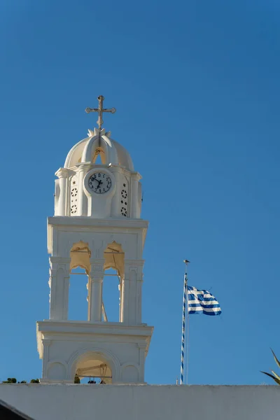 Typisk Detalj Ett Klocktorn Ortodox Vit Kyrka Byn Megalochori Santorini — Stockfoto