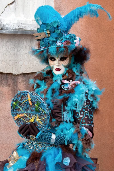 Reveller Dans Masque Elaboré Traditionnel Costume Carnaval Annuel Venise Carnevale — Photo