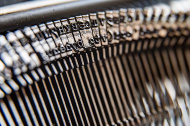 Daktilo karakterleri yakından fotoğraflandı