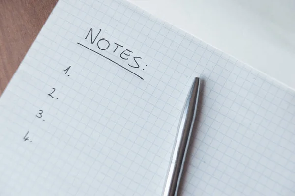 Écrire Des Notes Sur Bloc Notes Vérifié — Photo