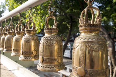 Khorat, Tayland, Kasım 2017 yaklaşık: Şehir Khorat tapınakta Wat Phra Narai Maharat veya Nakhon Ratchasima Isan içinde.