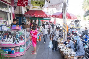 Khorat, Tayland, Kasım 2017 yaklaşık: şehir markette Suranaree yol Khorat şehirde veya Nakhon Ratchasima Isan içinde.