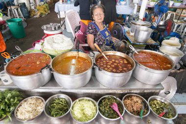 Khorat, Tayland, Kasım 2017 yaklaşık: şehir markette Suranaree yol Khorat şehirde veya Nakhon Ratchasima Isan içinde.