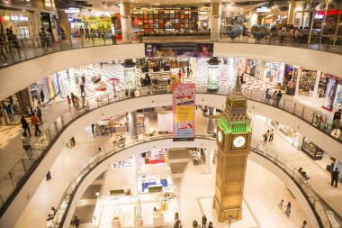 Khorat, Tayland, Kasım 2017 yaklaşık: büyük ben taklit alışveriş merkezi Terminal 21.