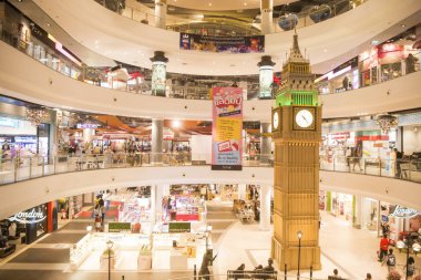Khorat, Tayland, Kasım 2017 yaklaşık: büyük ben taklit alışveriş merkezi Terminal 21.