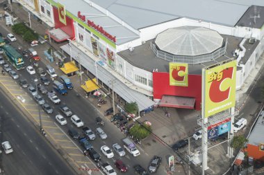 Khorat, Tayland, Kasım 2017 yaklaşık: Şehir Khorat büyük C süpermarkette veya Nakhon Ratchasima Isan içinde.