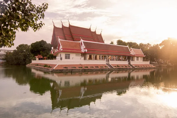 Khorat Tailândia Circa Novembro 2017 Wat Phra Narai Maharat Templo — Fotografia de Stock