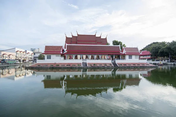 Khorat Tailândia Circa Novembro 2017 Wat Phra Narai Maharat Templo — Fotografia de Stock