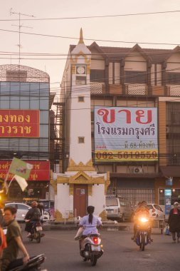 Saat Kulesi, kuzeydoğu Tayland Isan Surin şehir içinde belgili tanımlık çarşı. Tayland, bir, Surin, Kasım, 2017