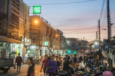 Isan Tayland Surin şehir yol köşesinde. Tayland, bir, Surin, Kasım, 2017