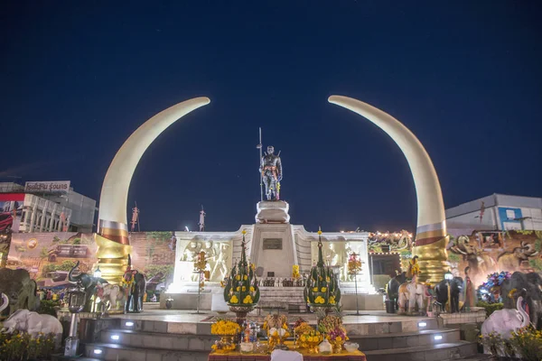 Phaya Surin Pakdee Monument Elephant Squarel Dans Ville Surin Isan — Photo