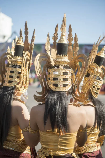 Traditioneller Thailändischer Tanz Beim Traditionellen Elefantenfest Der Stadt Surin Isan — Stockfoto