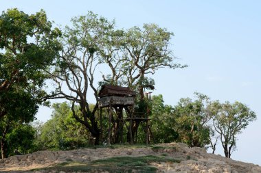 Kamboçya Siem Reap, Nisan 2014: ahşap Lake Village: Kompong Pluk Lake Tonle Sap Batının Kamboçya Siem Riep şehir yakınındaki evinde.   