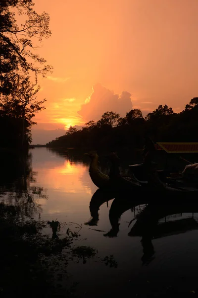 Canal Río Puerta Sur Ciudad Angkor Tom Ciudad Del Templo — Foto de Stock