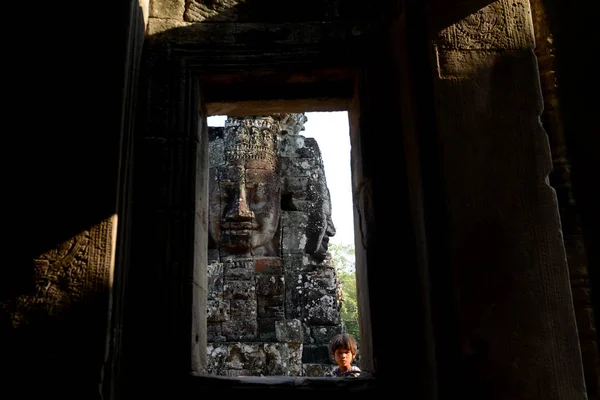Cara Piedra Templo Bayon Las Ruinas Tempel Angkor Thom Ciudad — Foto de Stock