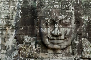 Taş Bayon tapınakta Tempel kalıntıları, Angkor Thom Temple City Angkor Kamboçya Batı yakınındaki Siem Reap şehir içinde yüz.