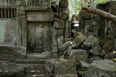 Tempel kalıntıları, Beng Mealea 32 Km kuzeyinde Angkor Temple City Batının Kamboçya Siem Reap şehir yakınında, görüntüleme.
