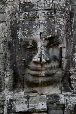 Taş Bayon tapınakta Tempel kalıntıları, Angkor Thom Temple City Angkor Kamboçya Batı yakınındaki Siem Reap şehir içinde yüz.