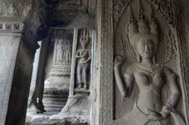 Temple City Angkor Kamboçya Batı yakınındaki Siem Reap şehir içinde Angkor Wat Tapınağı'nda oyma Apsara taş