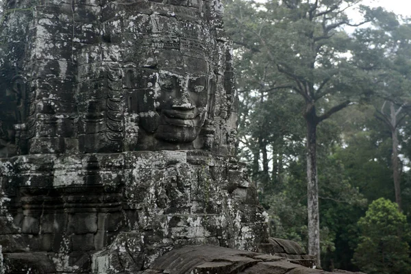 Stone Čelí Chrámu Bayon Tempel Ruiny Angkor Thom Chrámu Města — Stock fotografie