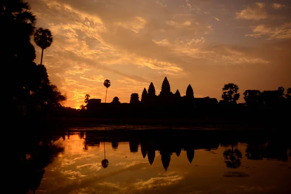 Východ Slunce Chrámu Angkor Wat Chrámu Města Angkor Poblíž Města — Stock fotografie