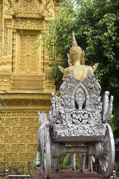 Jardin Wat Ounalom Tonle Sap River Dans Ville Phnom Penh — Photo