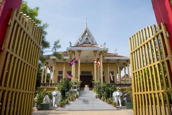 Wat Ounalom Tonle Sap River Cidade Phnom Penh Camboja — Fotografia de Stock