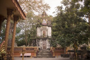 Phnom Santuk Tapınak yakınındaki Kamboçya Kampong Thom şehir