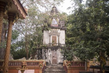 Phnom Santuk Tapınak yakınındaki Kamboçya Kampong Thom şehir